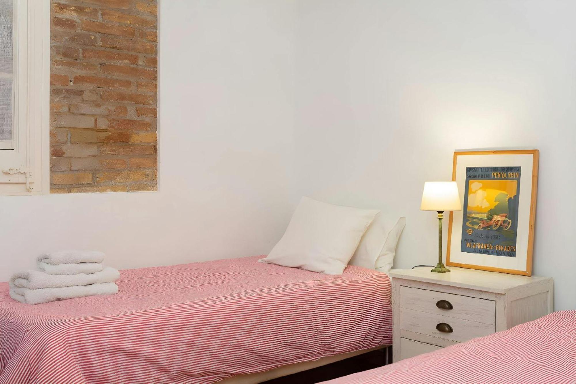 Apartamento Filmoteca Sarria 1- Wifi Quiet Bright Comfi Barcelona Exterior foto