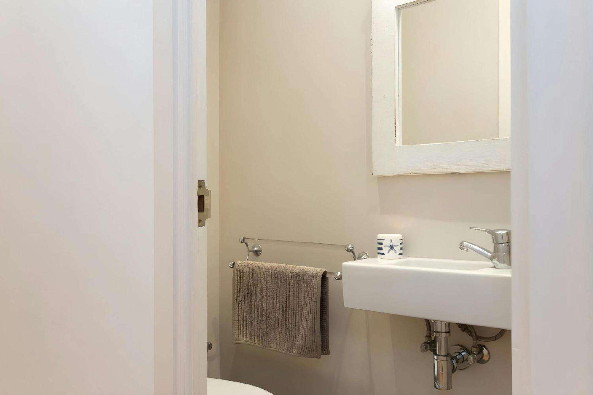 Apartamento Filmoteca Sarria 1- Wifi Quiet Bright Comfi Barcelona Exterior foto